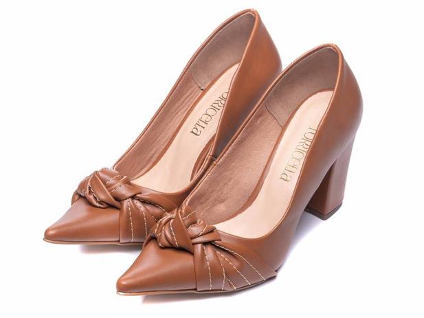 sapato caramelo feminino