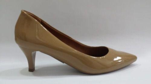sapato scarpin marrom