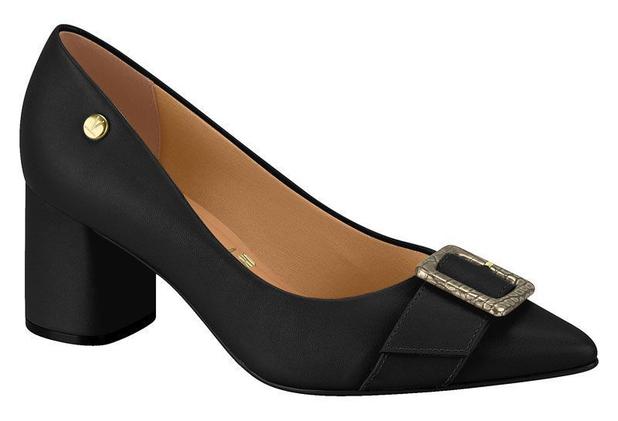 scarpin branco com fivela