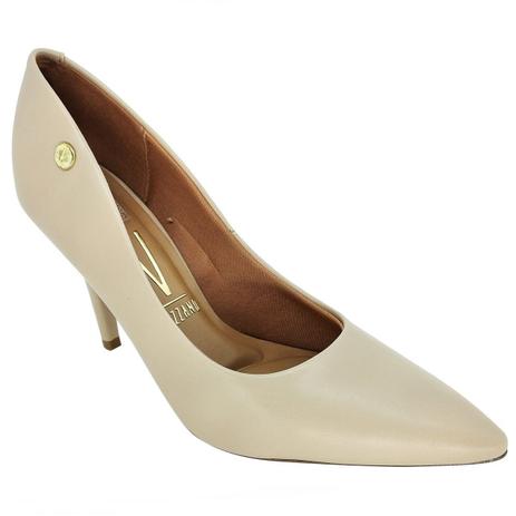 sapato bege salto alto