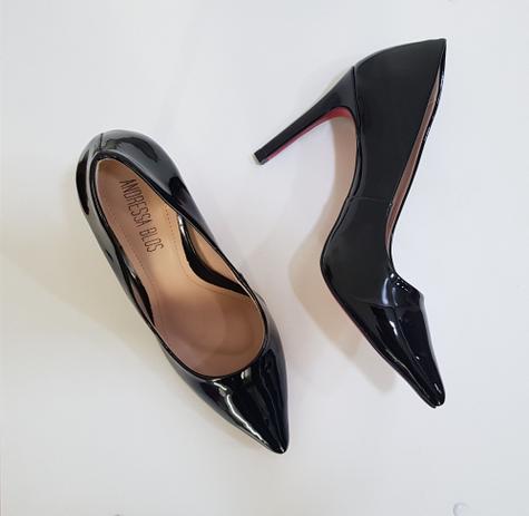 sapato sola vermelha scarpin preto verniz bico fino salto alto 9,5 cm novo  tamanho 36 - Andressa Blos - Scarpin Feminino - Magazine Luiza