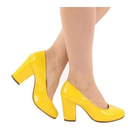 scarpin vizzano amarelo verniz