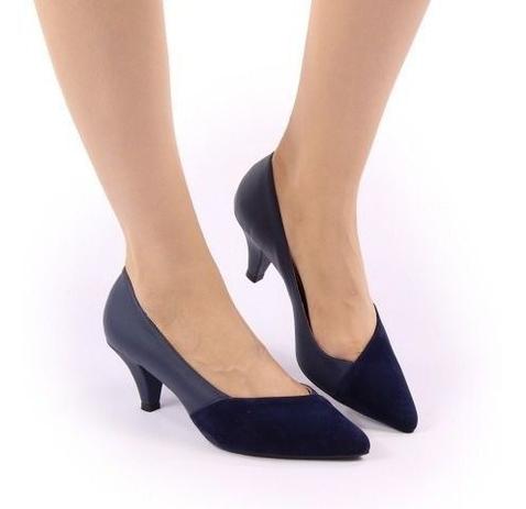 scarpin azul salto medio