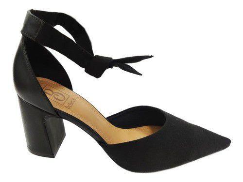 scarpin de amarrar