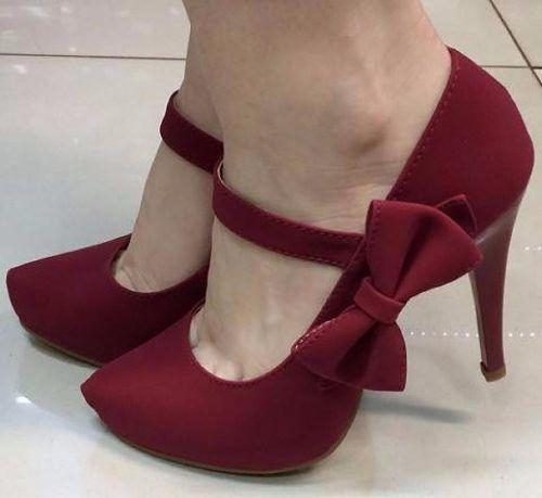 scarpin meia pata vinho