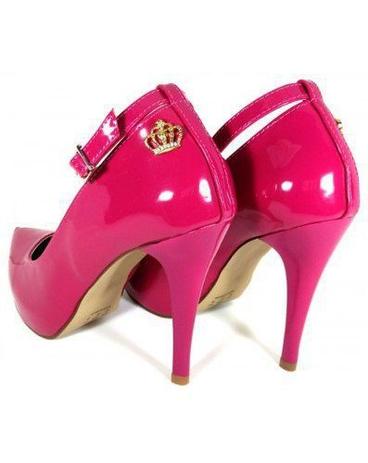 scarpin meia pata rosa