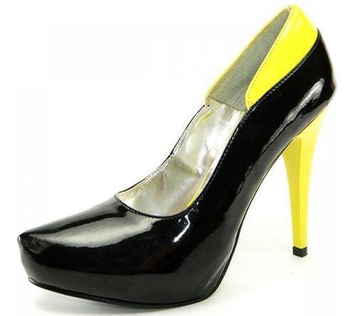 scarpin com meia preta