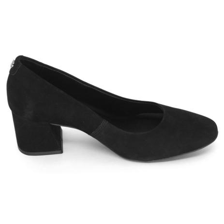 scarpin nobuck salto grosso