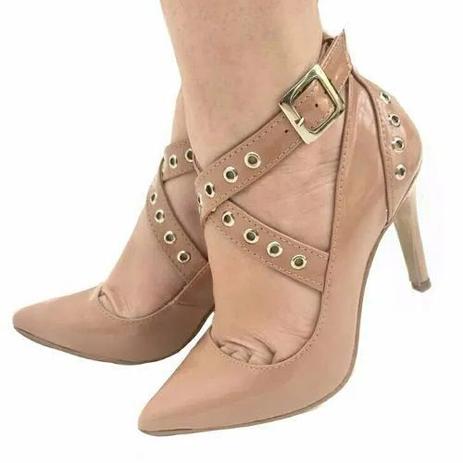 scarpin tiras cruzadas