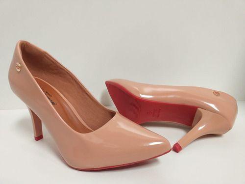 scarpin nude salto fino