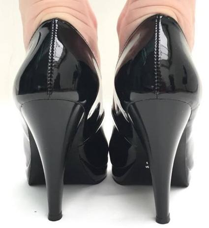 scarpin preto boneca