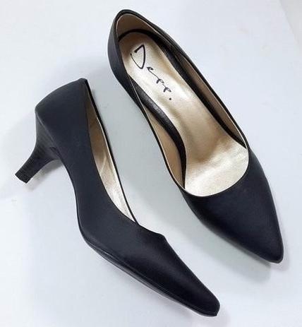 scarpin preto fosco salto baixo