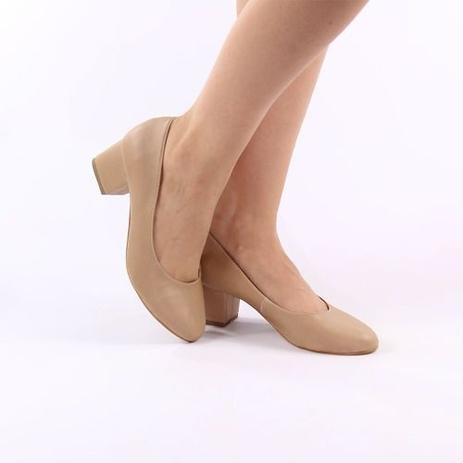 scarpin bico redondo salto grosso baixo
