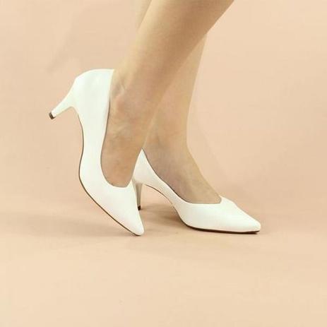 Scarpin Salto Médio Baixo Fino Branco Fosco Bico Fino 6 Cm - Calçados Etc - Scarpin Feminino - Magazine Luiza