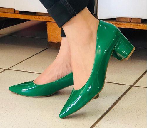 Scarpin Verde Bandeira Verniz Bico Fino Salto Médio Grosso - Calçados Etc - Scarpin Feminino - Magazine Luiza