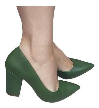 scarpin verde musgo