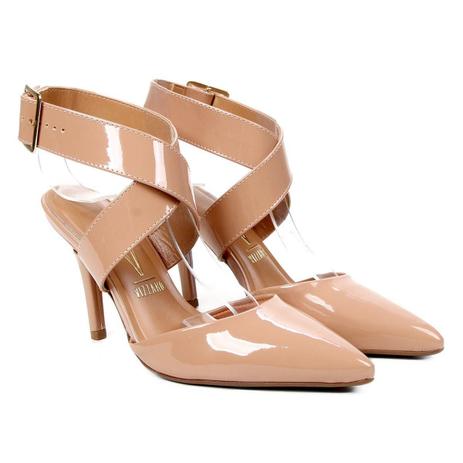 scarpin bico fino salto alto