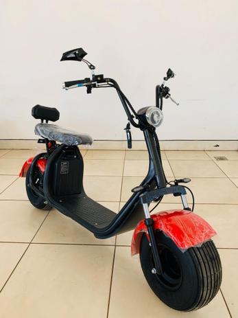 Menor preço em Scooter Eletrica 1500W  - Gloov Vermelha
