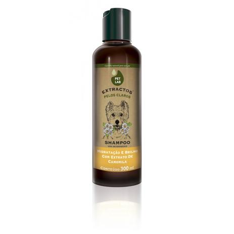 Shampoo PetLab para Cães de Pelos Claros - Camomila 300ml Menor preço em Shampoo PetLab para Cães de Pelos Claros - Camomila 300ml