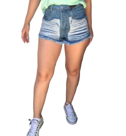 short feminino estiloso