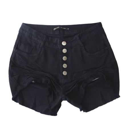 short jeans cintura alta com botoes