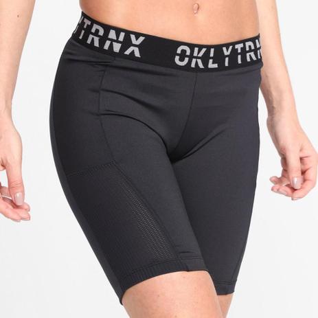 short oakley feminino