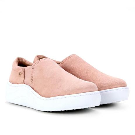 slip on kiara