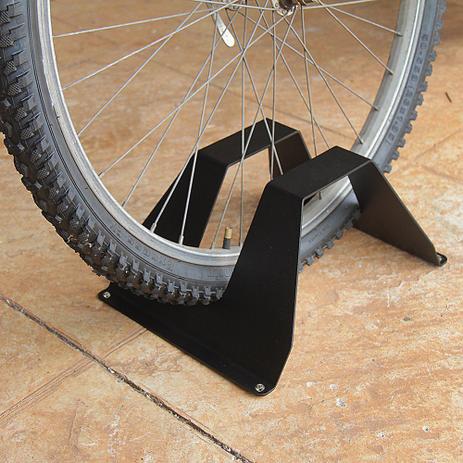 suporte de bicicleta chão