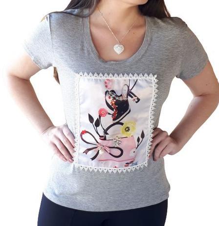 blusa malha bordada