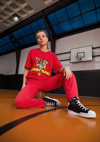 t shirt looney toons