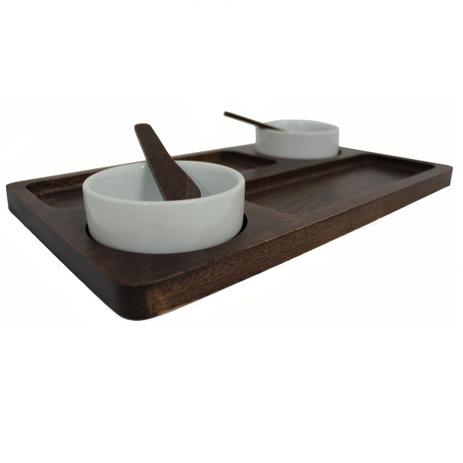 Tábua de Frios c/ 2 Cumbucas Porcelana - Behling Menor preço em Tábua de Frios c/ 2 Cumbucas Porcelana - Behling