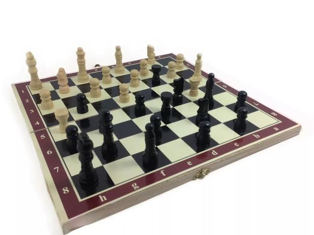 Tabuleiro de Madeira Jogo de Xadrez Dobrável - Tnc é ruim? Tabuleiro de Madeira Jogo de Xadrez Dobrável - Tnc é boa?