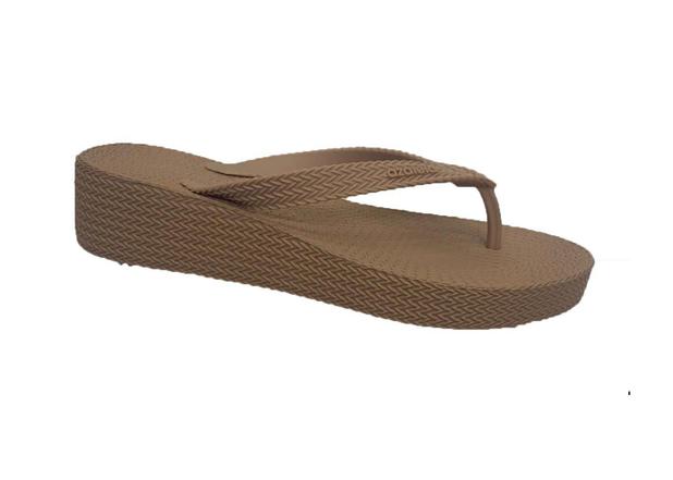 chinelo azaleia anabela