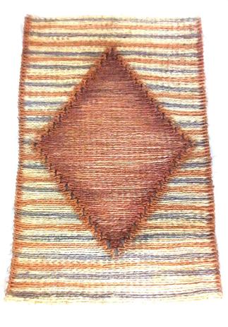 Tapete Artesanal Feito de Sisal (50 cm x 80 cm) - Sisiarte Menor preço em Tapete Artesanal Feito de Sisal (50 cm x 80 cm) - Sisiarte