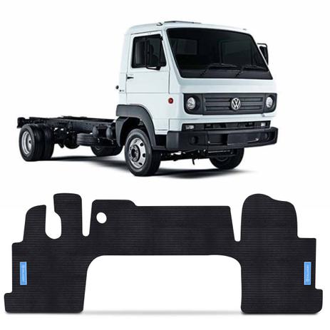 Tapete Caminhão Borracha PVC VW Delivery 2007 a 2018 com Logo Base Antiderrapante Impermeável Preto - Requinte tapetes Menor preço em Tapete Caminhão Borracha PVC VW Delivery 2007 a 2018 com Logo Base Antiderrapante Impermeável Preto - Requinte tapetes