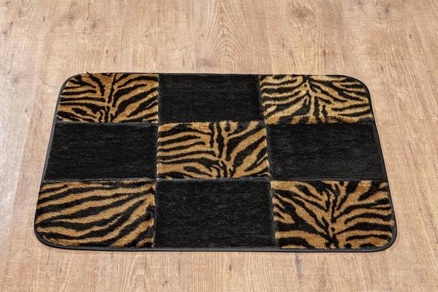 Tapete Capacho para Porta Patchwork Preto com Tigre - Guga tapetes é boa?