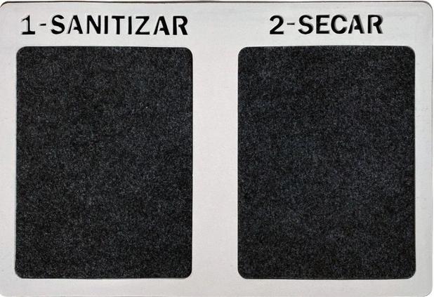 Tapete Capacho Sanitizante - Sanitizar e Secar - Protec 19 - Home / Office Menor preço em Tapete Capacho Sanitizante - Sanitizar e Secar - Protec 19 - Home / Office