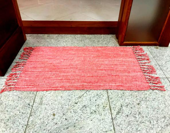 Tapete de Algodão de Tear 0,85 x 0,45 Vermelho - Tapetes marajó Menor preço em Tapete de Algodão de Tear 0,85 x 0,45 Vermelho - Tapetes marajó