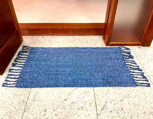 Tapete de Algodão de Tear 0,90 x 0,45 Azul - Tapetes marajó Menor preço em Tapete de Algodão de Tear 0,90 x 0,45 Azul - Tapetes marajó