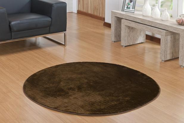 Tapete de Sala ou Quarto Redondo 1,10m de Pelúcia Café - Guga tapetes Menor preço em Tapete de Sala ou Quarto Redondo 1,10m de Pelúcia Café - Guga tapetes