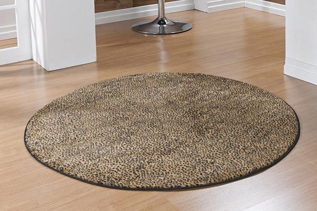 Tapete de Sala Redondo Safari 1,10m de Pelúcia Onça - Guga tapetes é boa?