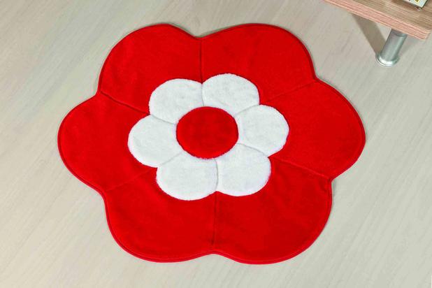 Tapete Formato Margarida Dupla - 70cm x 70cm - Vermelho - Guga tapetes é boa?