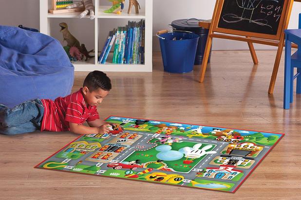 Tapete Infantil com Brinquedo Disney Cidade - Corttex Menor preço em Tapete Infantil com Brinquedo Disney Cidade - Corttex