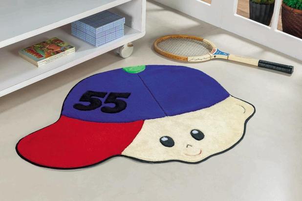 Tapete Infantil para Quarto Formato Menino com Boné Azul - Guga tapetes é boa?