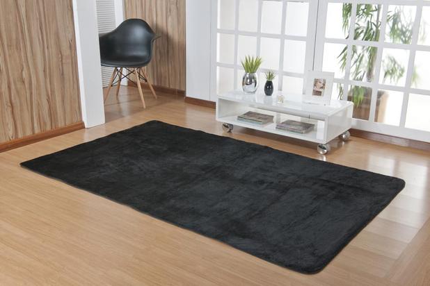 Tapete para Sala Liso 1,48m x 1,00m Preto Antiderrapante - Guga tapetes Menor preço em Tapete para Sala Liso 1,48m x 1,00m Preto Antiderrapante - Guga tapetes