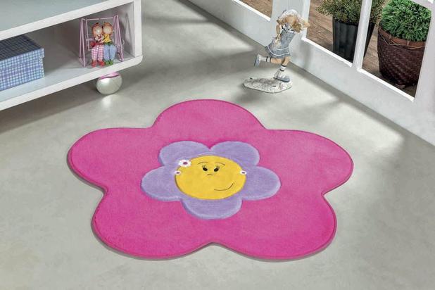 Tapete Premium Formato Menina Flor Pink - Guga tapetes Menor preço em Tapete Premium Formato Menina Flor Pink - Guga tapetes