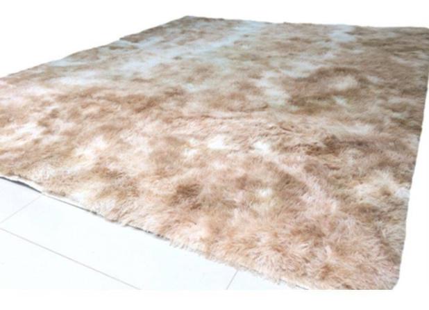 Tapete Sala Peludo Barato Luxo 2,00 X 1,40 Bege mesclado - Essência Enxovais Menor preço em Tapete Sala Peludo Barato Luxo 2,00 X 1,40 Bege mesclado - Essência Enxovais
