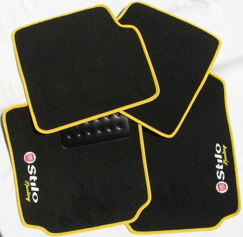 Tapetes Personalizados Am. Sporting Stilo Fiat Flex Dualogic - Eurocarpet Menor preço em Tapetes Personalizados Am. Sporting Stilo Fiat Flex Dualogic - Eurocarpet