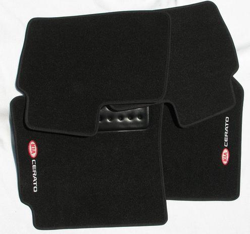 Tapetes Personalizados Novo Cerato Kia 1.6 16v Gls Novos! - Eurocarpet Menor preço em Tapetes Personalizados Novo Cerato Kia 1.6 16v Gls Novos! - Eurocarpet