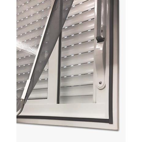 Tela Mosquiteira Magnética Block Insetos 110X210 é ruim? Tela Mosquiteira Magnética Block Insetos 110X210 é boa?
